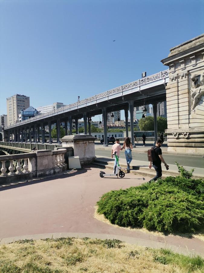 Toureifelchampselysee Paris Exterior foto