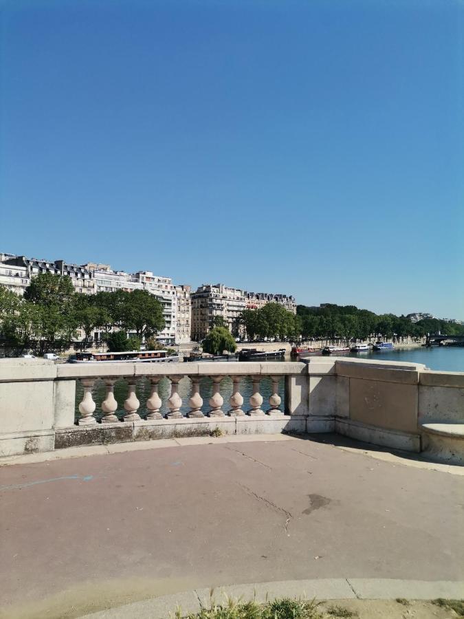 Toureifelchampselysee Paris Exterior foto