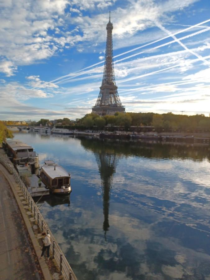 Toureifelchampselysee Paris Exterior foto